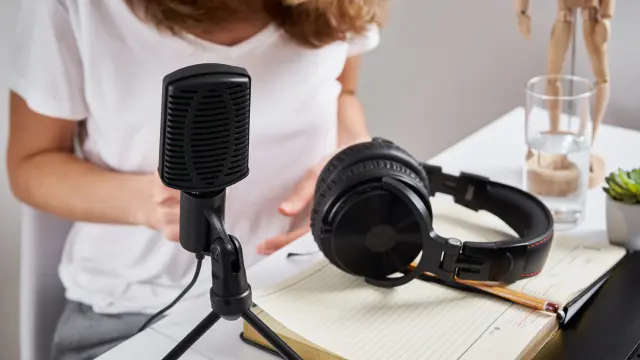 Podcasting Diploma Course