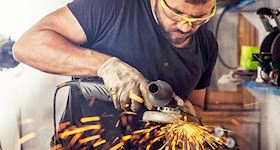 Hand & Power Tool Safety in Construction Environments