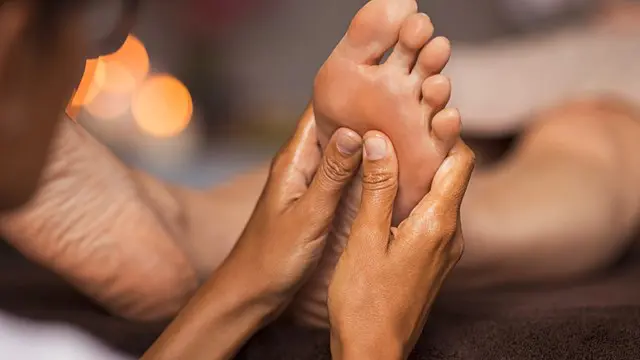 Reflexology, Aromatherapy & Acupuncture - CPD Certified
