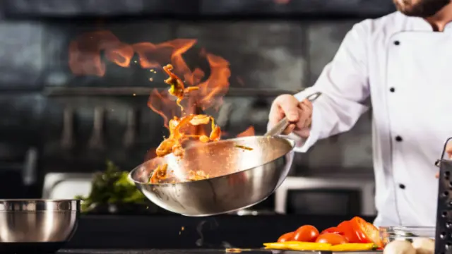 Professional Chef: Essential Cooking Skills and Culinary Expertise Level 5 - CPD Certified