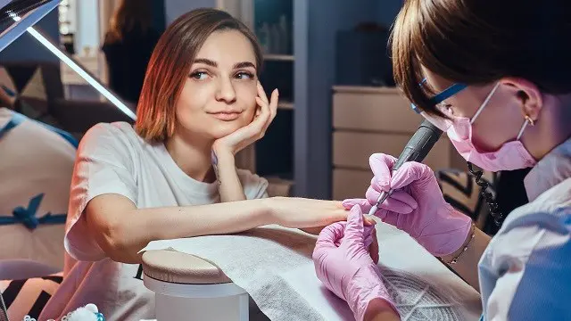 Nail Technician (Manicure, Manicure, Nail Art)