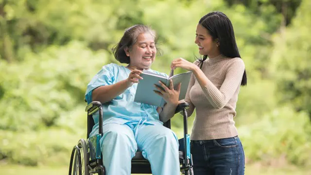 Care Certificate Training Courses | with 15 Standards & Dementia Health Care