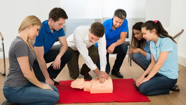 First Aid : First Aid Training Diploma