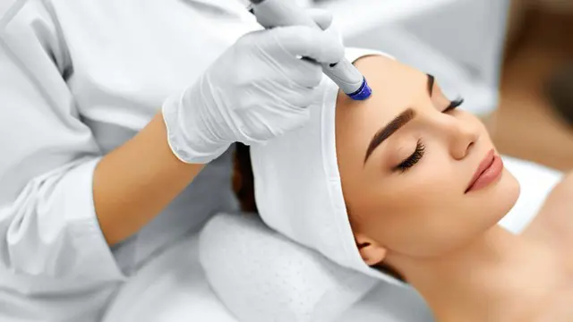 Beauty Therapy: The Beauty Therapy Course