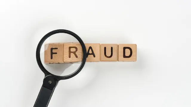Fraud : Fraud Detection