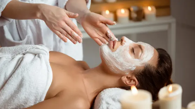 Facial Massage & Facial Treatment