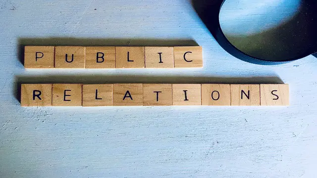 Public Relation (PR)
