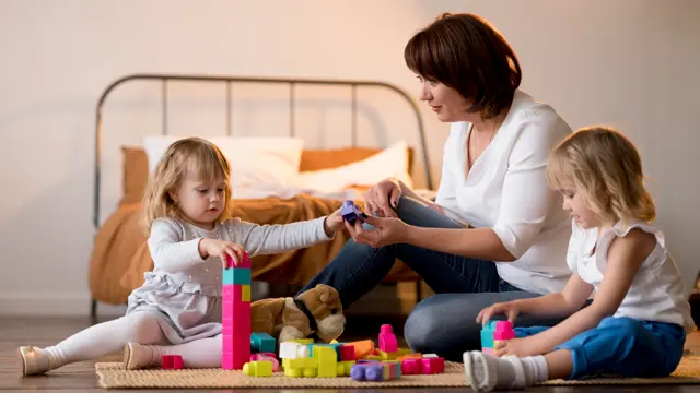 Childcare Level 2 & 3: SEN Teaching Assistant, Teaching and Child Care & Train The Trainer
