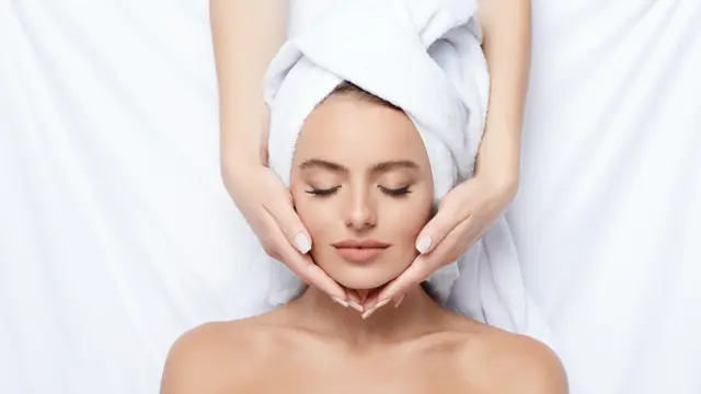 Facial Massage Certificate with Luxury Spa Facial Course