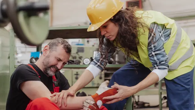 Workplace First Aid : Workplace First Aid