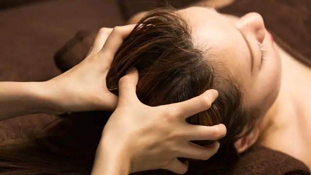 Indian Head Massage : Indian Head Massage Training