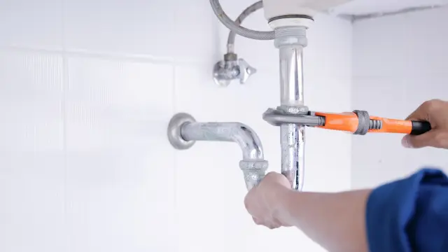 Plumbing and Handyperson/Handyman Training
