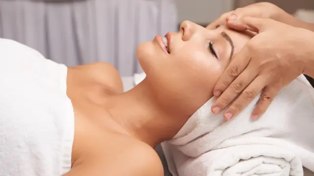 Beauty Therapy, Facial Massage Skin Care & SPA Massage