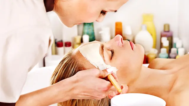 Beauty Therapy : Beauty Therapy Level 3