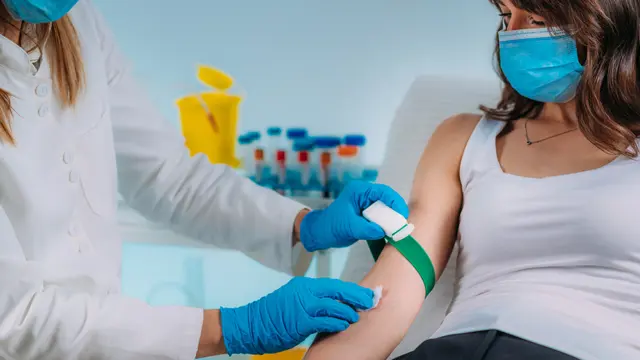 Level 3 Phlebotomy With Care Certificate - CPD Certified