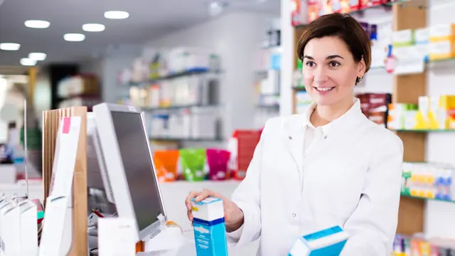 Pharmacy Technician & Pharmacy Assistant