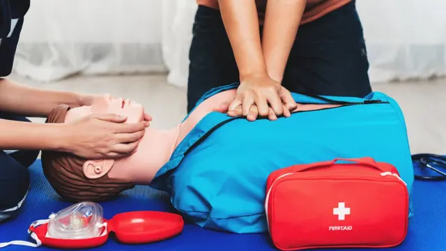 Workplace First Aid Training - Level 3