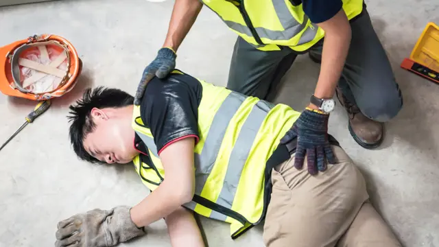 Workplace First Aid Diploma Level 3