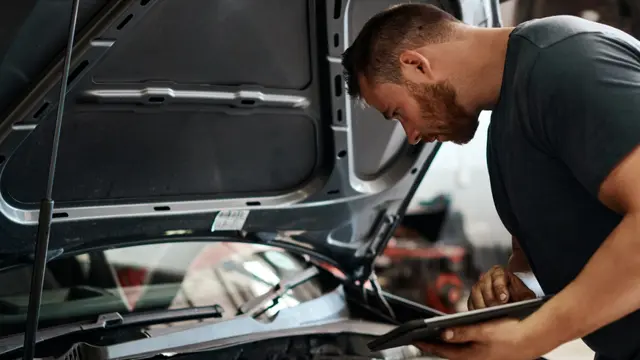Car Mechanic and Repair Level 3 Diploma