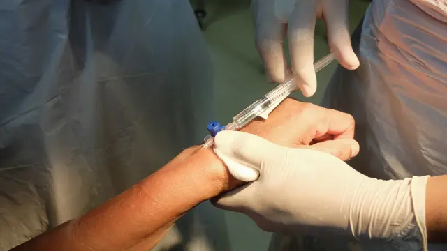 Phlebotomy Training with Venipuncture Techniques in Phlebotomy