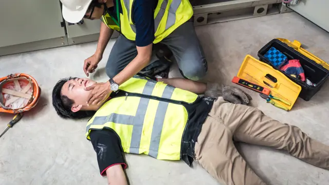 Workplace First Aid Level 6 Diploma