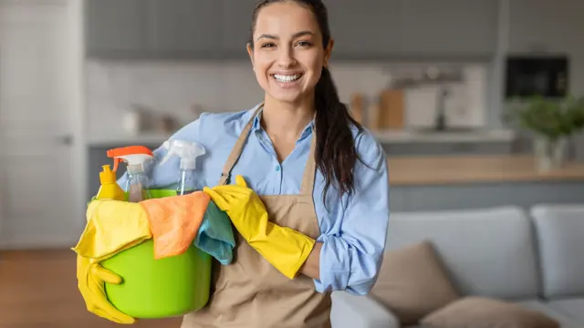 Housekeeping : Housekeeping Level 3 Advanced Diploma