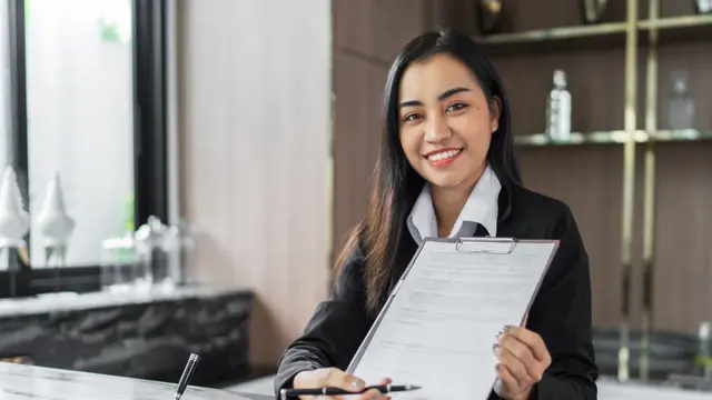 Hotel Receptionist Diploma - Level 5