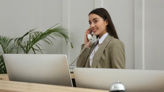 Hotel Receptionist Course